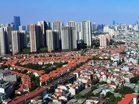 Bất động sản đang ở “chân sóng cuối”, kênh trú ẩn cho nhà đầu tư?