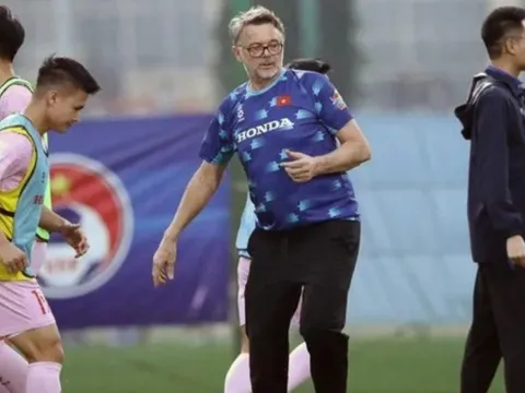 Danh sách 28 cầu thủ tuyển Việt Nam đấu Indonesia