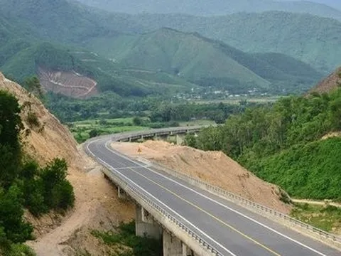 Phê duyệt chủ trương dùng hơn 3.000 tỷ mở rộng cao tốc La Sơn-Hòa Liên