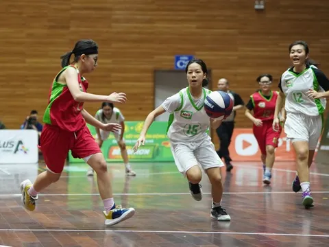 Sự trở lại ngoạn mục của môn bóng rổ học sinh khối THCS-THPT