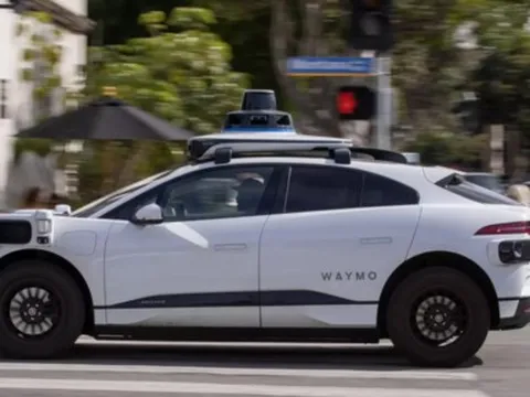 Mỹ điều tra hệ thống lái tự động thế hệ thứ 5 của Waymo
