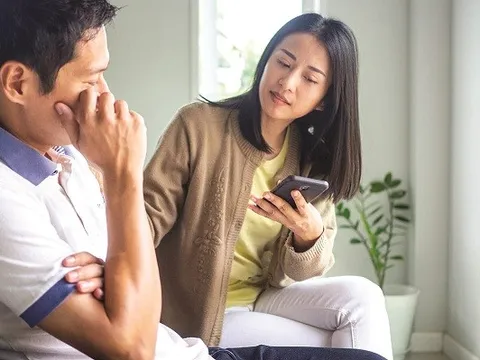 “Uốn nắn” chồng gia trưởng