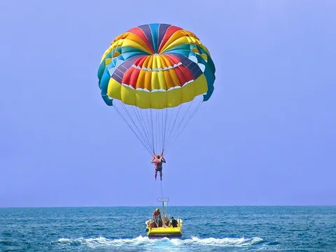 Quảng Ninh và những điểm “đã đến là không muốn về” trong mùa hè này