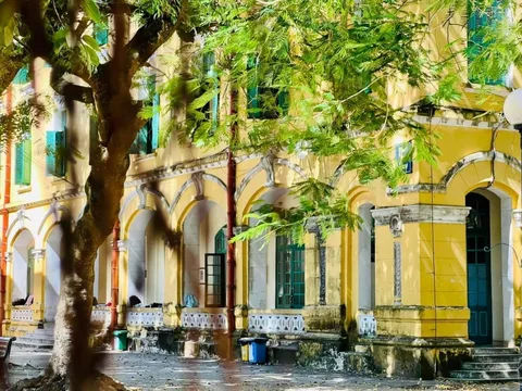 Những ngôi trường “trăm tuổi” giữa lòng Thủ đô