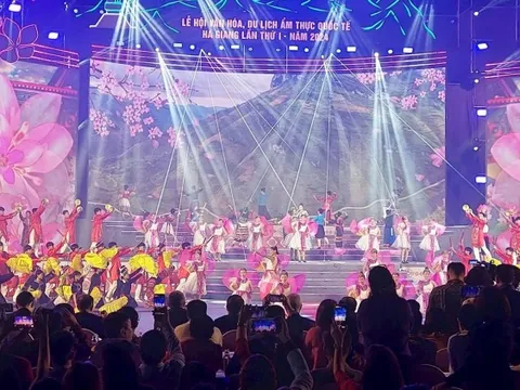 Khai mạc Lễ hội Văn hóa, du lịch, ẩm thực quốc tế Hà Giang 2024
