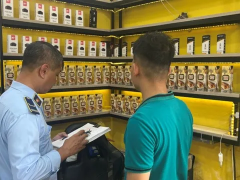 Cần quy định kiểm soát chặt mặt hàng thuốc lá thế hệ mới