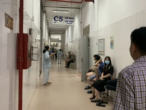 Bảo vệ trẻ em trước những nguy hại của thuốc lá thế hệ mới