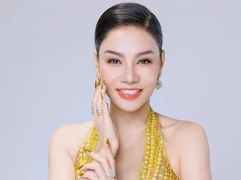 Cuộc sống nhiều người mơ ước của giọng ca “Đường cong” ở tuổi U50