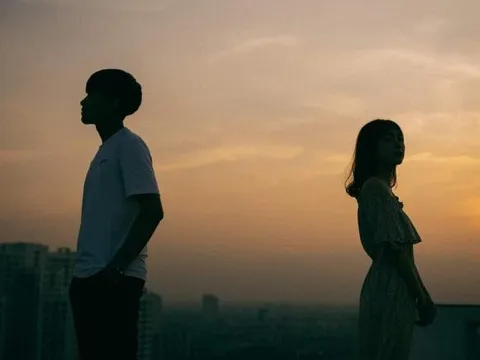 Khoảng trống trong...tình yêu