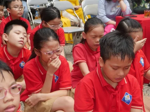 Phối hợp tổ chức truyền thông về “lòng biết ơn” cho học sinh