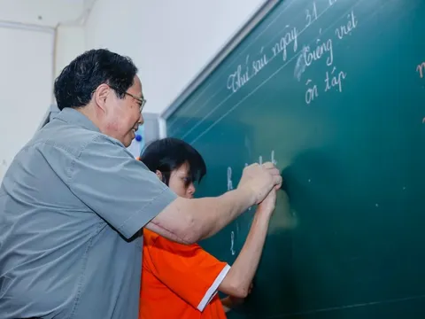 Thủ tướng: Đầu tư cho trẻ em là đầu tư cho tương lai của đất nước, cho sự phát triển nhanh, bền vững, lâu dài, hiệu quả cao
