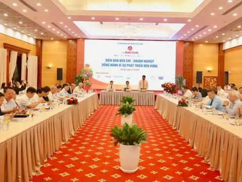 Báo chí đồng hành cùng doanh nghiệp vì sự nghiệp phát triển bền vững