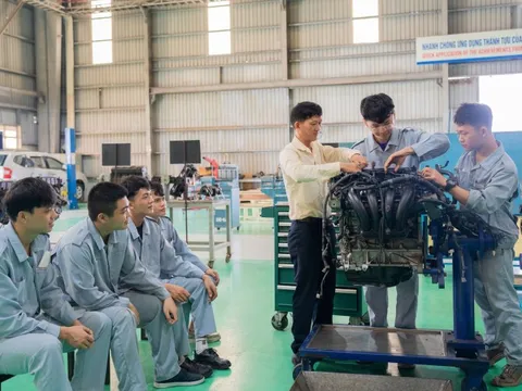 Phát triển đội ngũ nhân sự công nghiệp thế hệ mới
