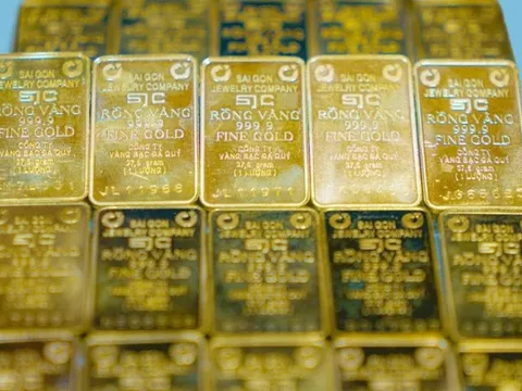 NHNN: Ngày 5/6, giá bán vàng miếng giảm xuống còn 76,98 triệu đồng/lượng