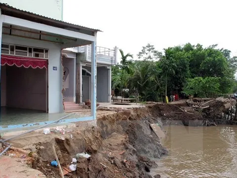 Bốn giải pháp căn cơ khắc phục sạt lở ĐBSCL