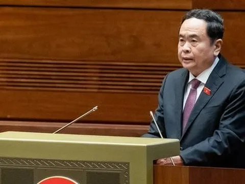 Các Bộ trưởng, trưởng ngành trả lời tập trung, không né tránh