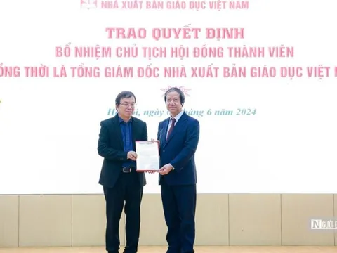 Trao quyết định bổ nhiệm Chủ tịch HĐTV, TGĐ NXB Giáo dục Việt Nam