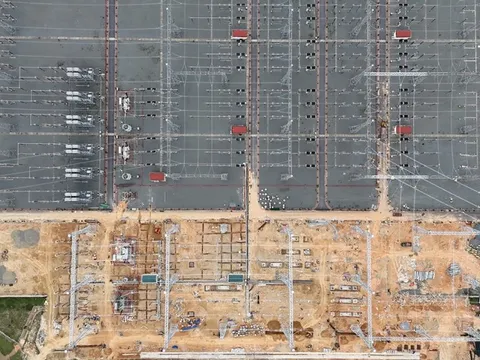 Đóng điện hạng mục đầu tiên thuộc dự án đường dây 500kV mạch 3