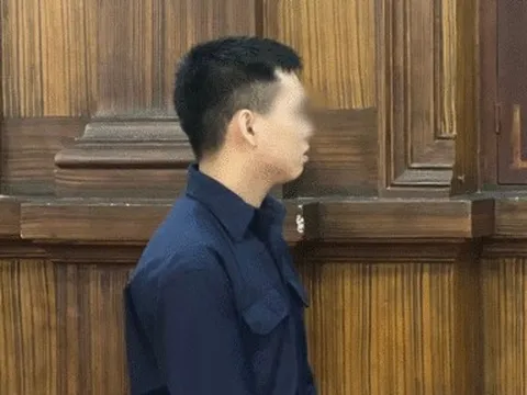 Bị thay đổi tội danh, nam bị cáo trẻ bị tuyên phạm tội giết người