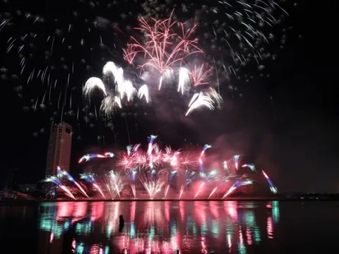 Sẵn sàng khai hội pháo hoa quốc tế Đà Nẵng