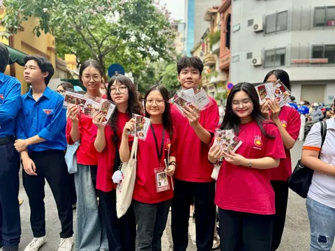 Gợi ý đáp án đề thi môn tiếng Anh lớp 10 Hà Nội năm 2024