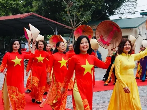 Đóng góp của phụ nữ Thủ đô là một sắc màu đáng tự hào