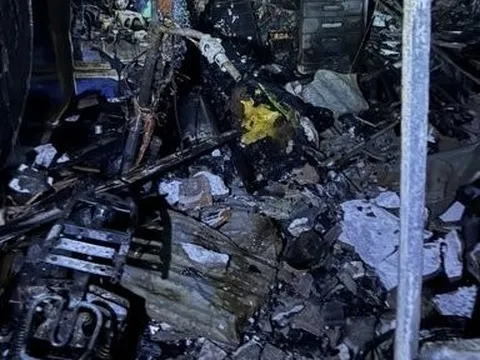 Cháy tầng 1 nơi để xe đạp điện, 3 người ở Bắc Giang tử vong