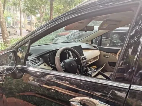 Kẻ đập vỡ kính hàng loạt ô tô ở chung cư Văn Quán đối diện hình phạt nào?