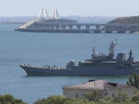 Nga gấp rút hoàn thành hệ thống phòng thủ khổng lồ mới cho Cầu Crimea