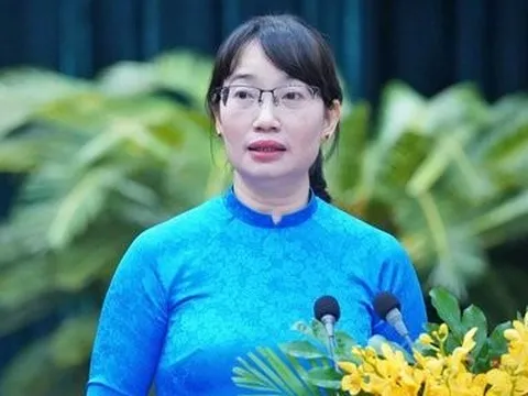 Thủ tướng phê chuẩn kết quả bầu, miễn nhiệm Phó Chủ tịch UBND Tp.HCM