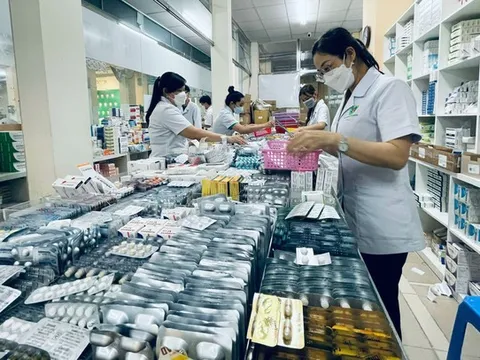 Bộ Y tế hướng dẫn việc mua sắm thuốc, vật tư xét nghiệm, thiết bị y tế