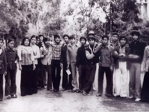 Một thời và mãi mãi