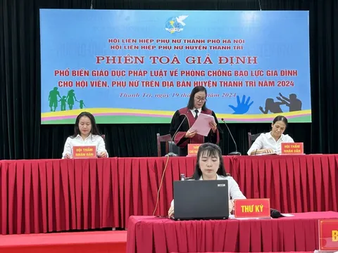 Hội LHPN huyện mở phiên tòa giả định