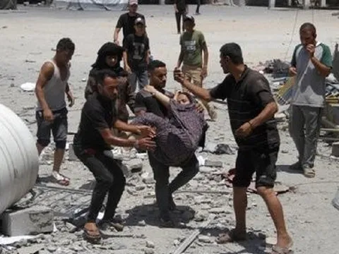 Israel không kích trung tâm cứu trợ, 8 người thiệt mạng