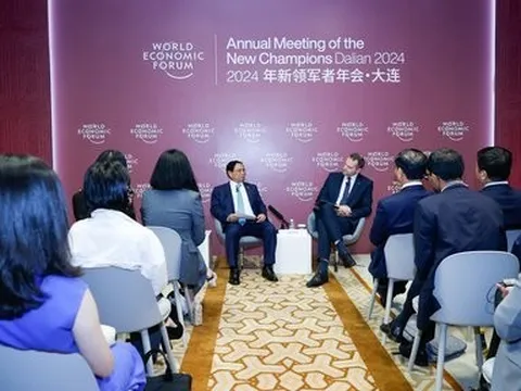 Thủ tướng trao đổi với các doanh nghiệp quốc tế về khởi nghiệp, đổi mới sáng tạo