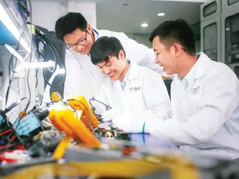 Vinh danh 'Doanh nghiệp tiêu biểu vì người lao động'