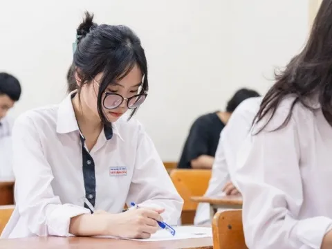 Thủ tướng yêu cầu chuẩn bị các điều kiện tốt nhất cho kỳ thi tốt nghiệp THPT