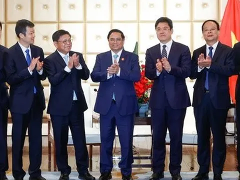 Thủ tướng tiếp lãnh đạo tập đoàn tín hiệu đường sắt lớn nhất thế giới