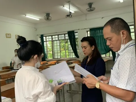 Đà Nẵng có 3 thí sinh được bố trí phòng riêng vì không thể tự viết