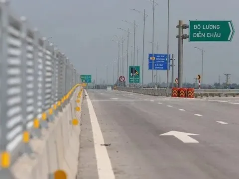 Chuẩn bị thu phí cao tốc Diễn Châu - Bãi Vọt