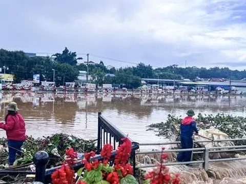 Lâm Đồng: Nhiều nhà dân tại Tp.Đà Lạt ngập nặng sau mưa lớn
