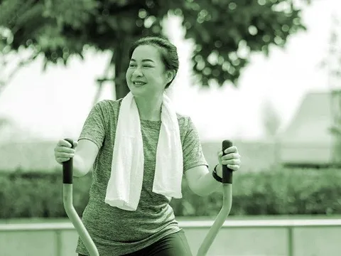 7 cụ già trong lớp erobic