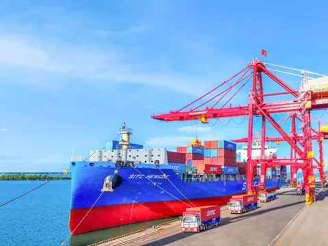 Cảng Chu Lai đi đầu trong hoạt động logistics tại miền Trung