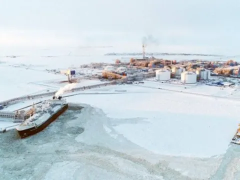 Sợ “vạ lây”, đối tác Trung Quốc rời bỏ dự án LNG của Nga ở Bắc Cực