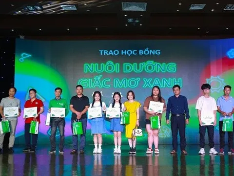 Ngày hội 'Cùng GRAB ươm xanh 2024'
