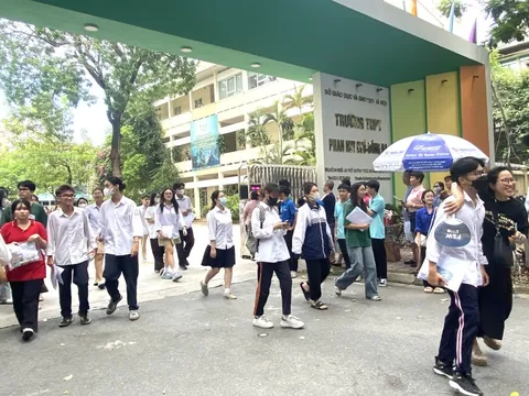 Hà Nội: Một thí sinh nhập viện sau khi kết thúc bài thi tổ hợp sáng 28/6