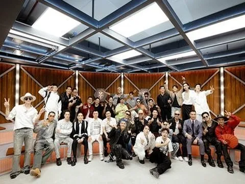 Mở màn ấn tượng của 33 anh tài trên sân khấu của “Anh trai vượt ngàn chông gai”