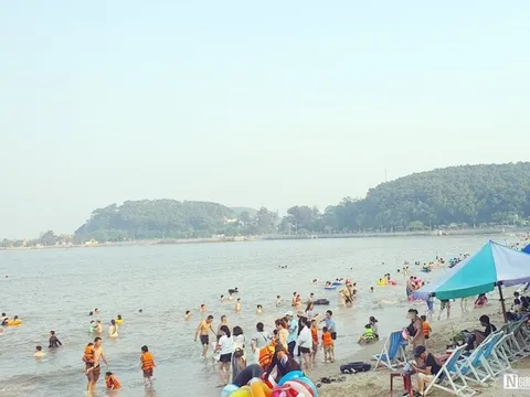 Hải Phòng: Bứt phá mạnh mẽ trong mùa cao điểm du lịch biển đảo