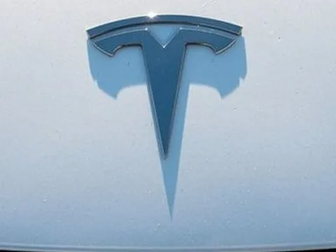 Tesla sắp trình làng dự án được ấp ủ từ lâu của Elon Musk