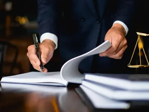 Thủ tướng Chính phủ yêu cầu đẩy nhanh tiến độ xây dựng, ban hành văn bản quy định chi tiết thi hành 4 Luật